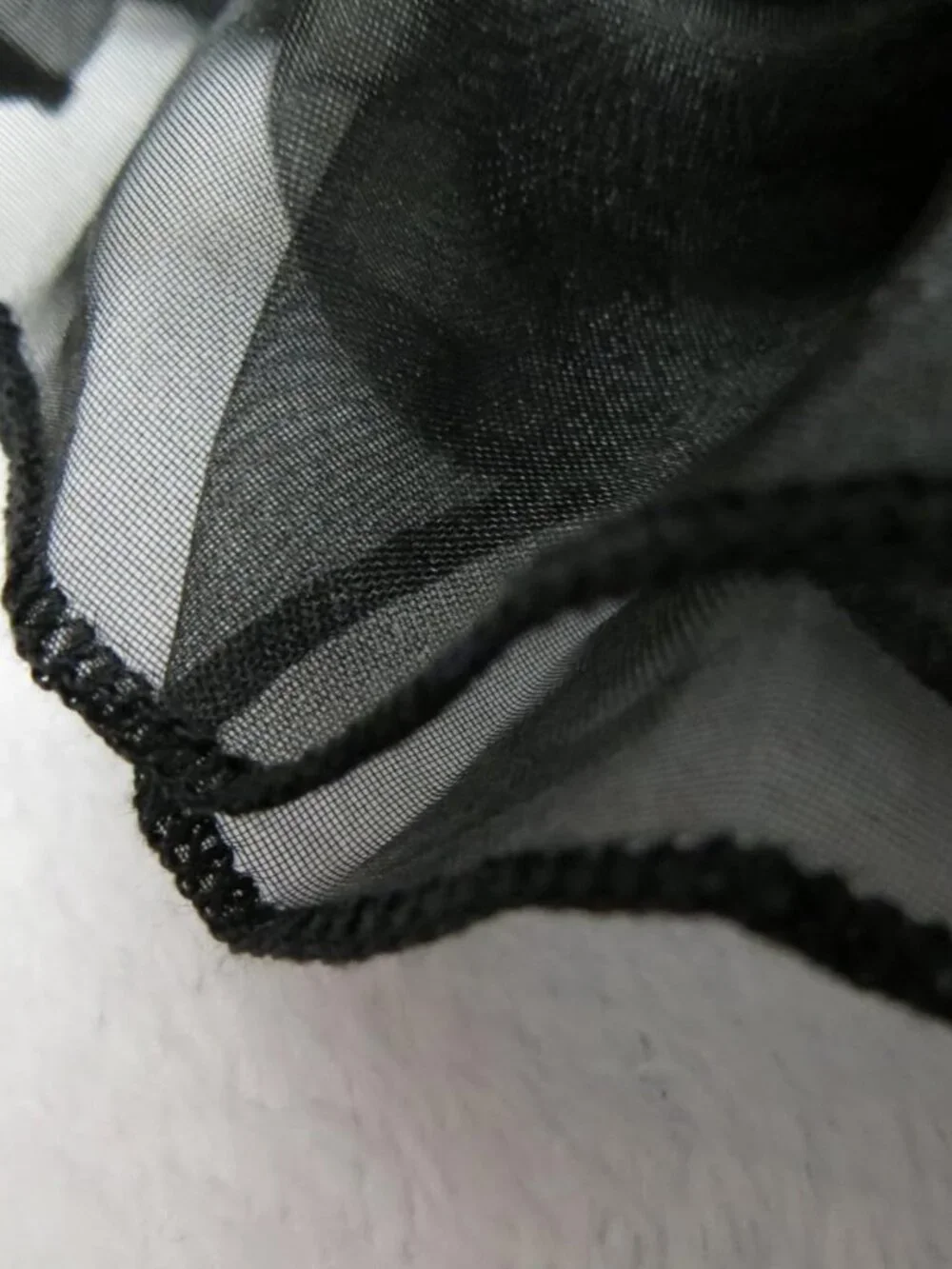 Women's Long Puffy Oversize Ruffle Gloves